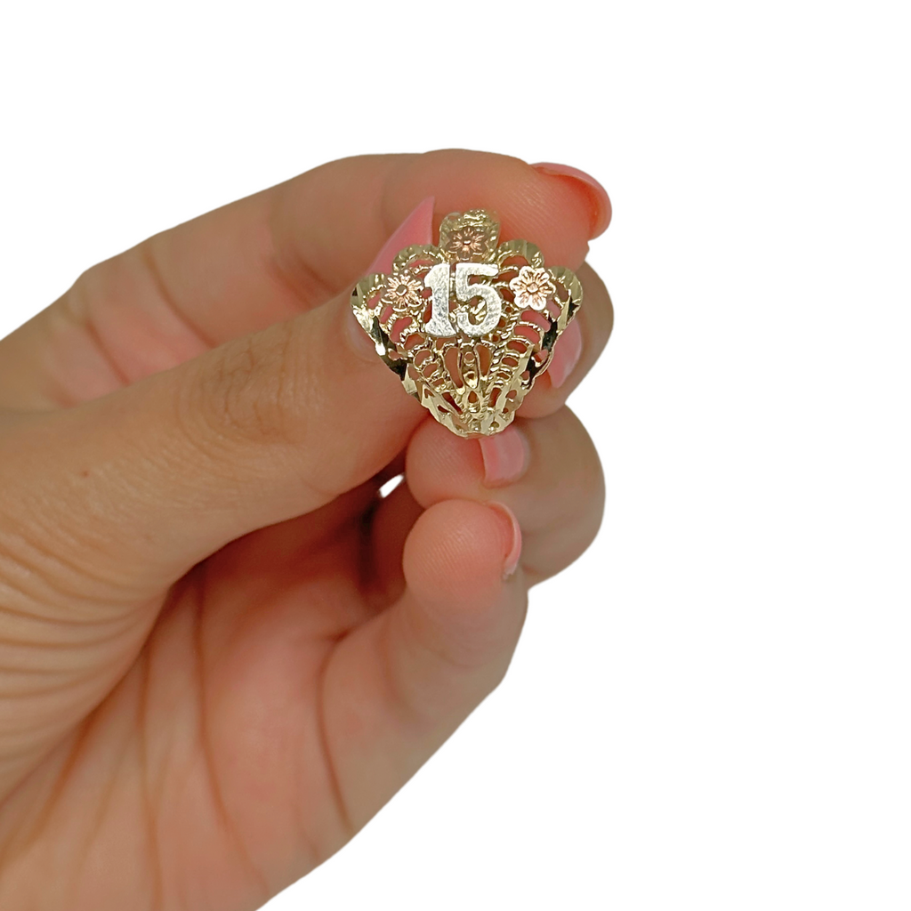 10K Quinceanera Ring Sideways 15