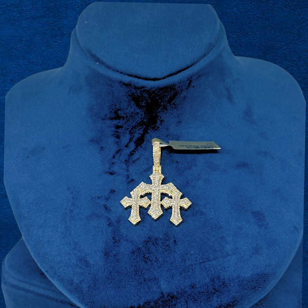 10k Diamond Cross  Pendant