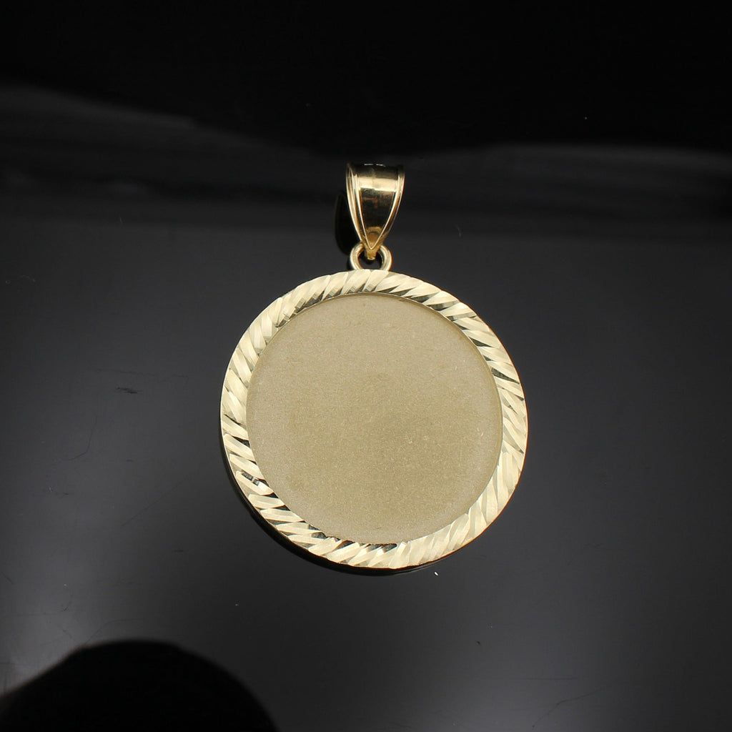 10K Picture Pendant Large