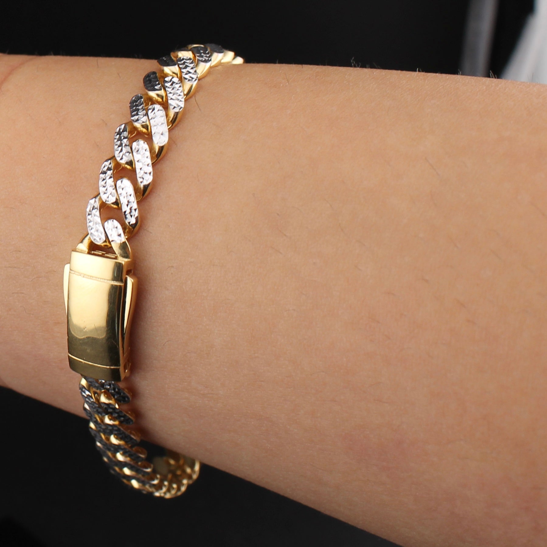 10K Diamond Cut Cuban Bracelet 8in