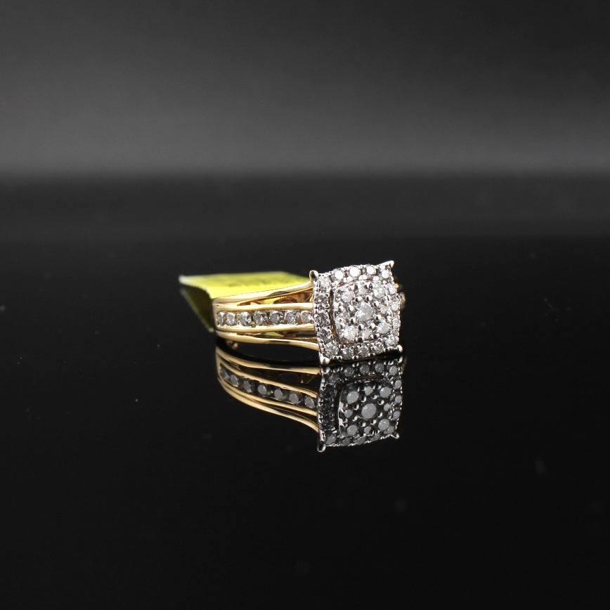 10K Diamond Women's Ring