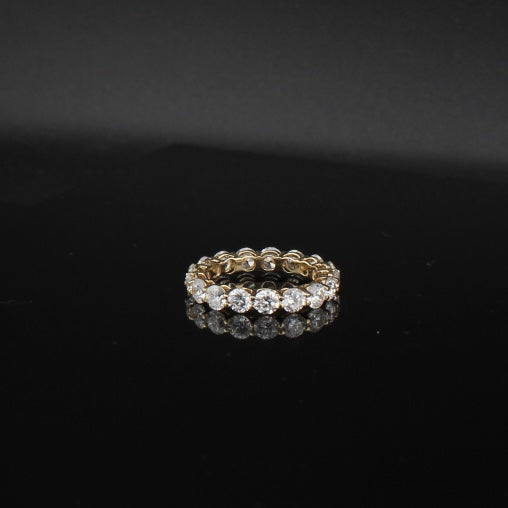10K Diamond Band - Size 5