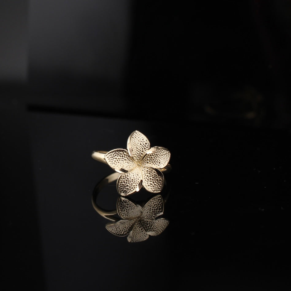 10K Gold Flower Ring