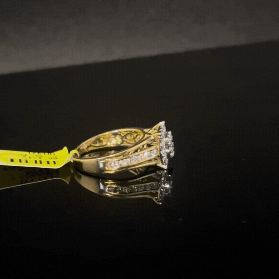 10K Diamond Women's Ring