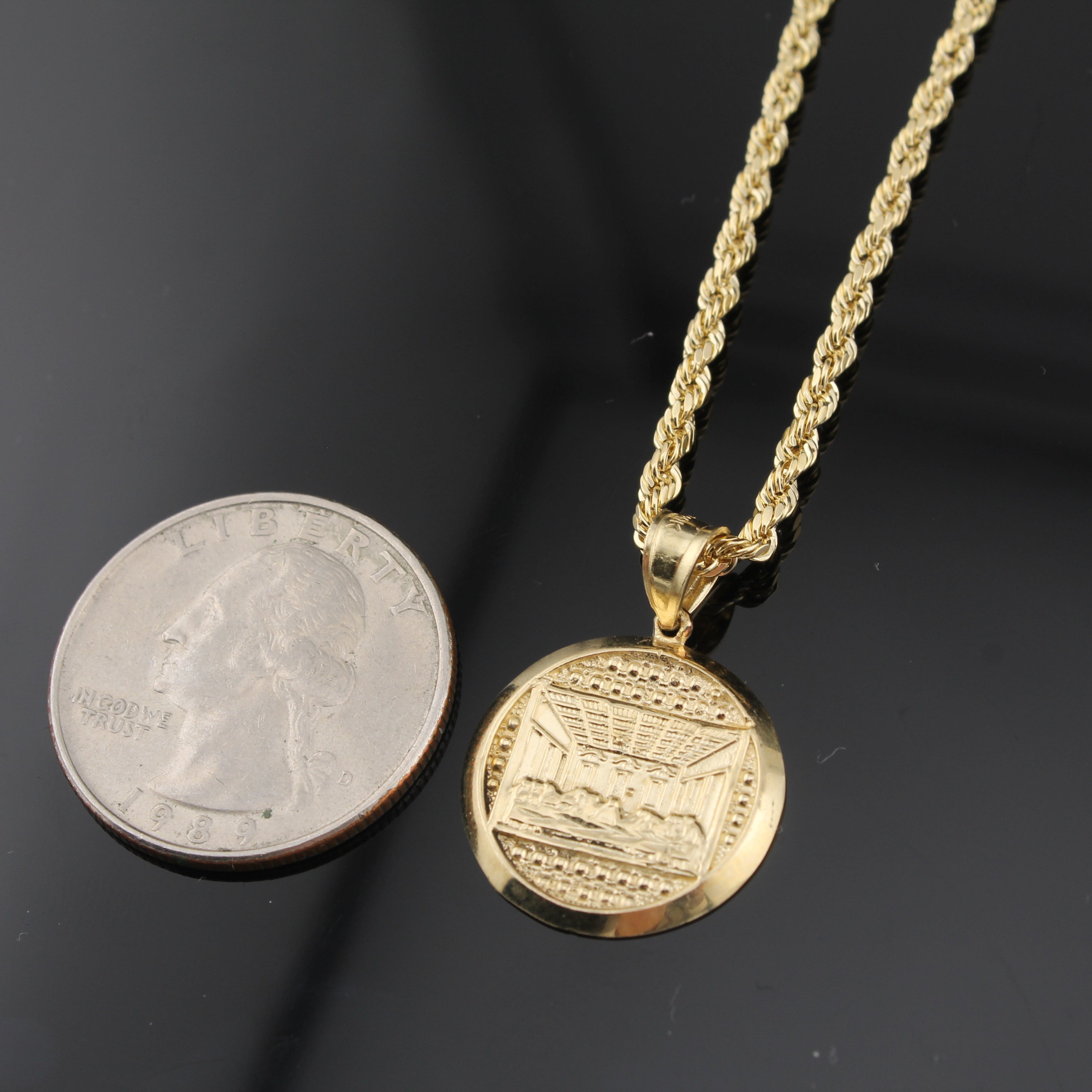 10k Last Supper Pendant with 2.5mm rope chain 20 inch