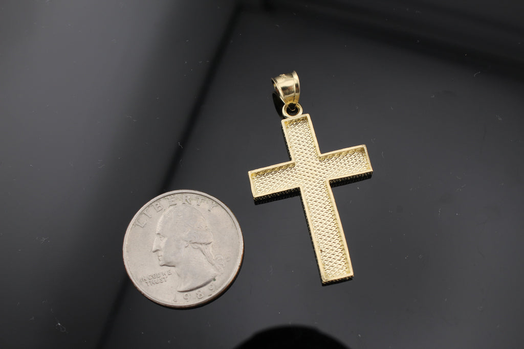 10k Gold Medussa patern cross