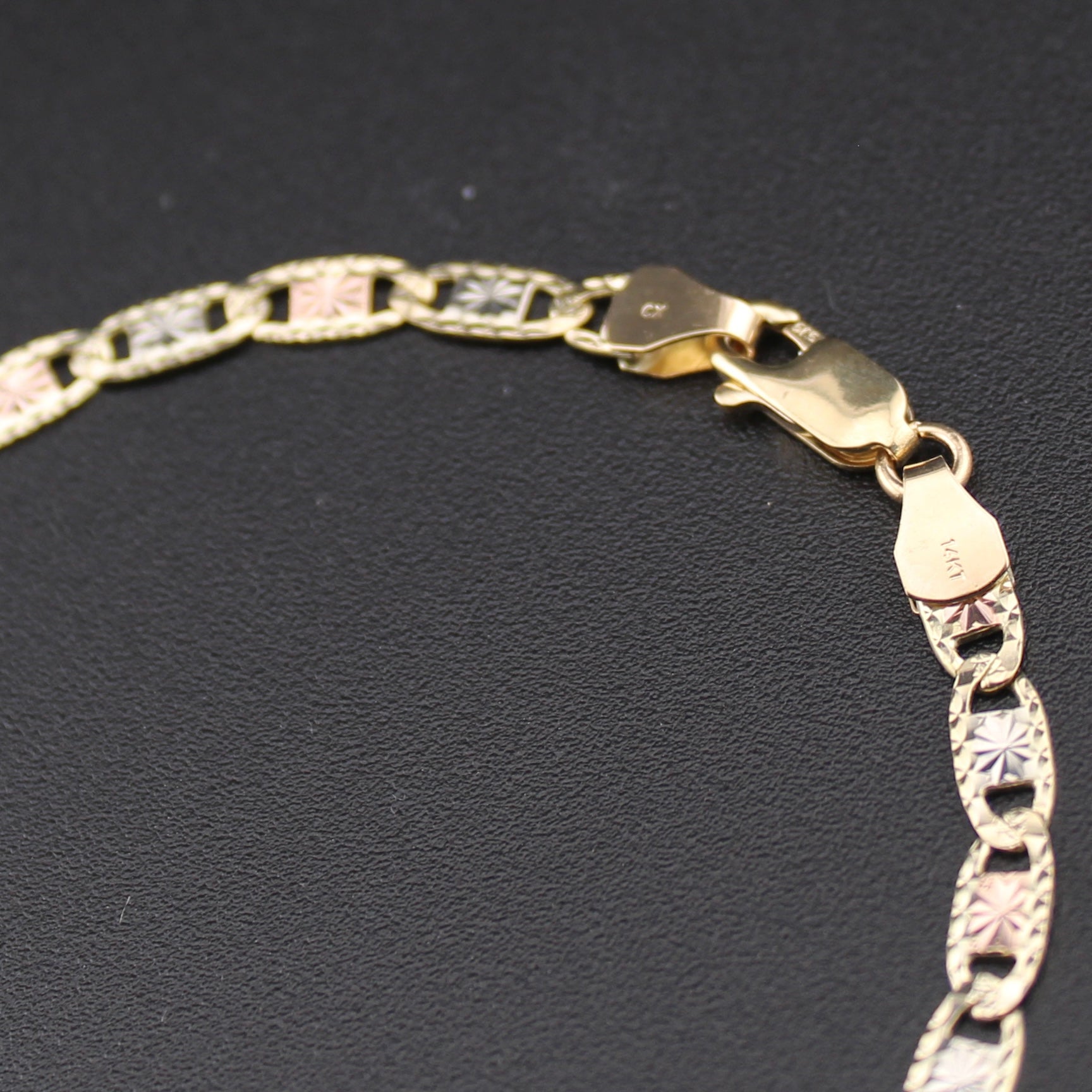 14K Valentino Chain Bracelet