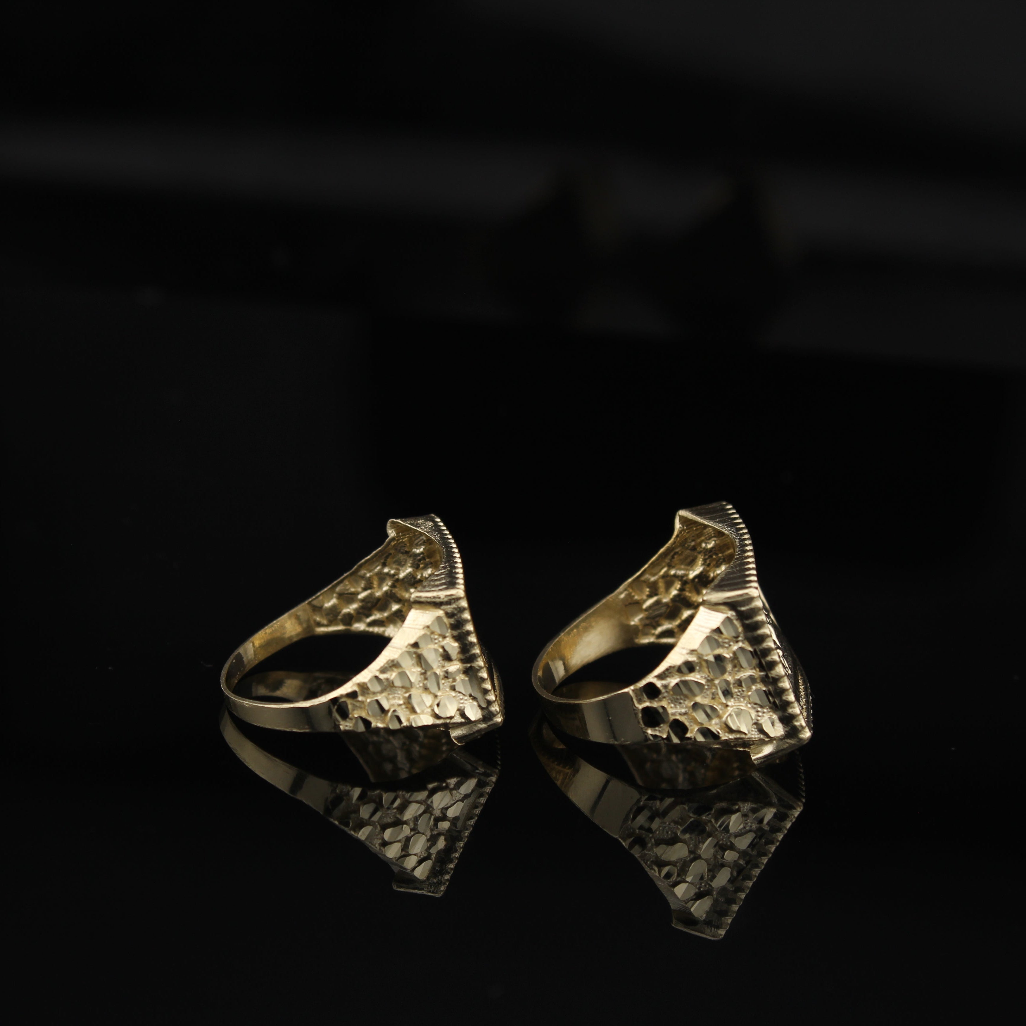 10K Gold Last Supper Mens Gold Rings