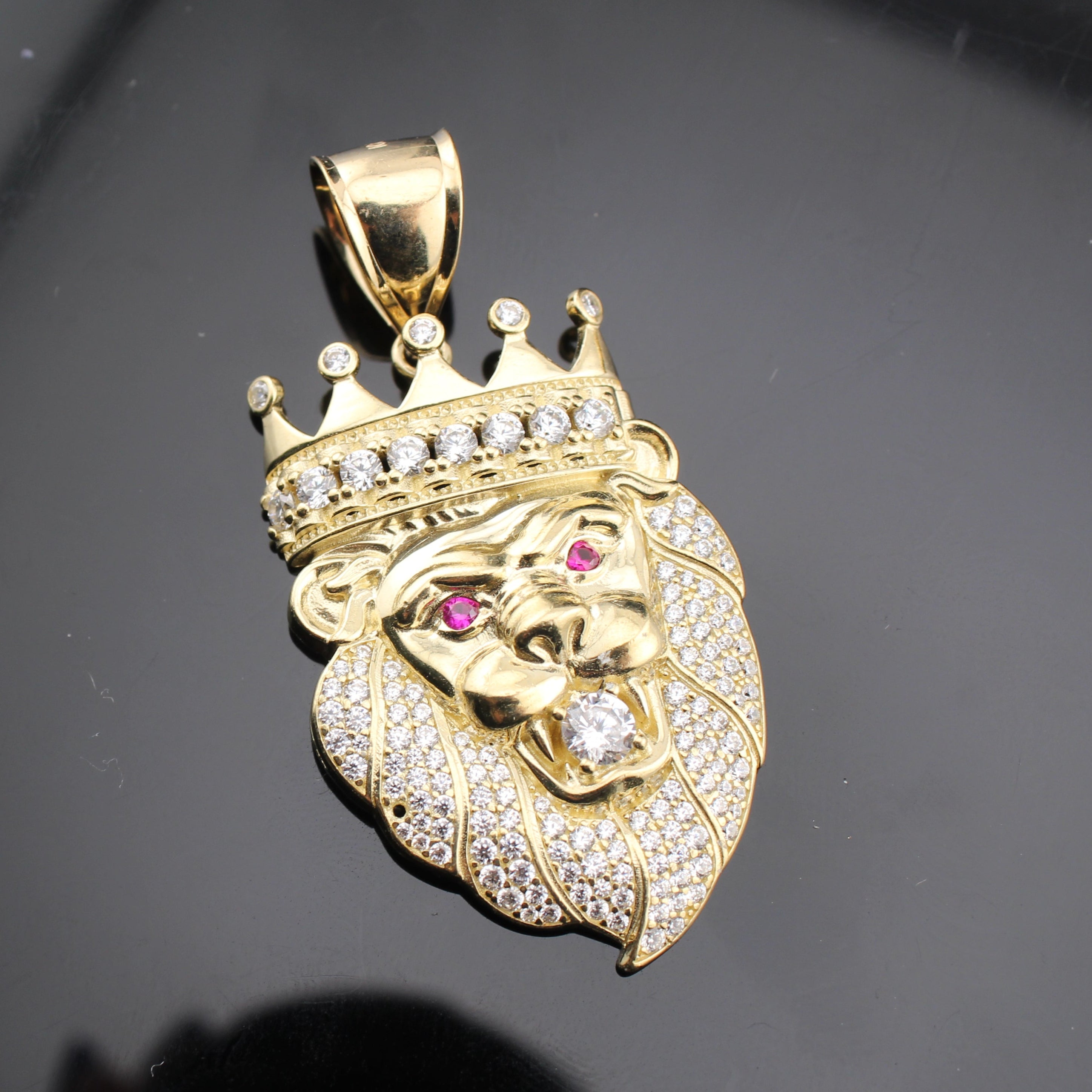 10K Gold Lion Pendant