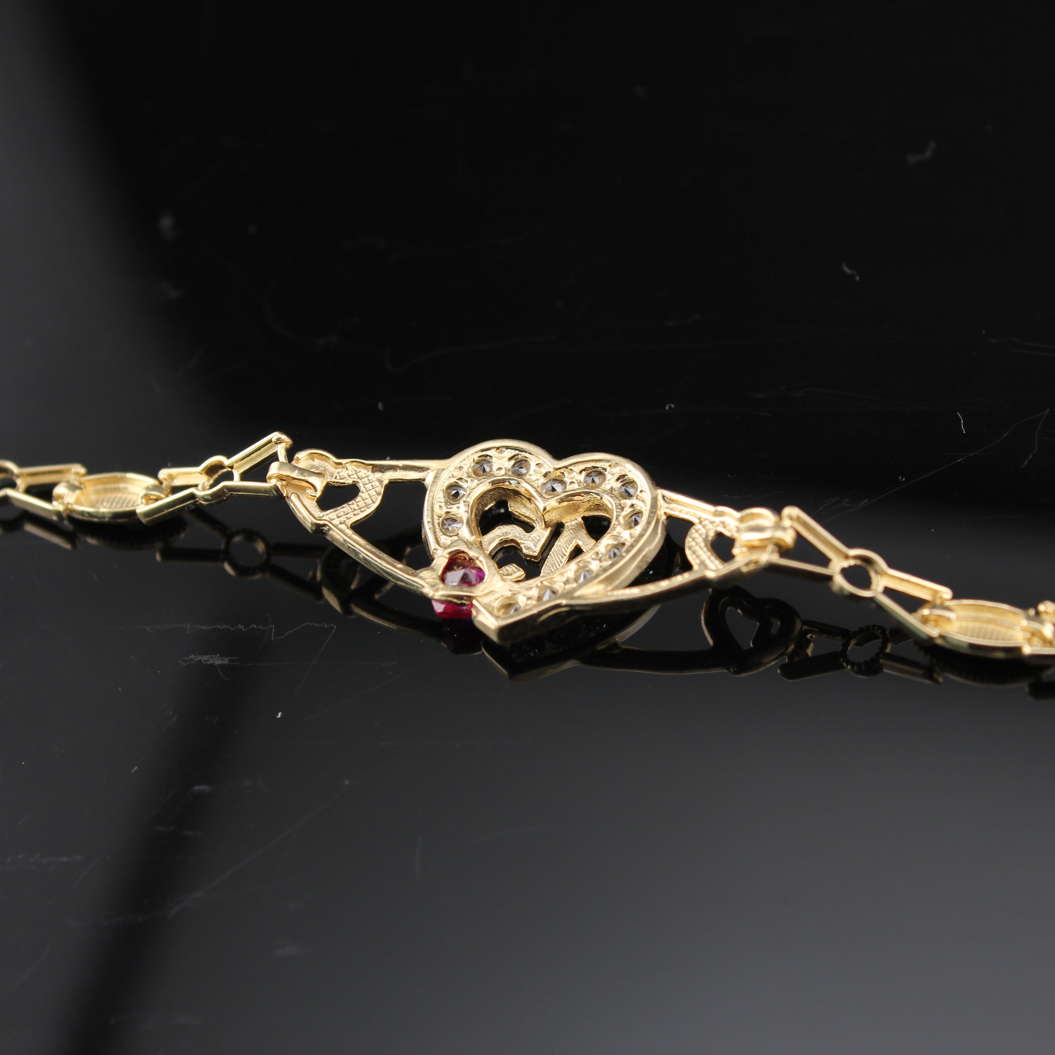 14K Quinceañera Heart Bracelet