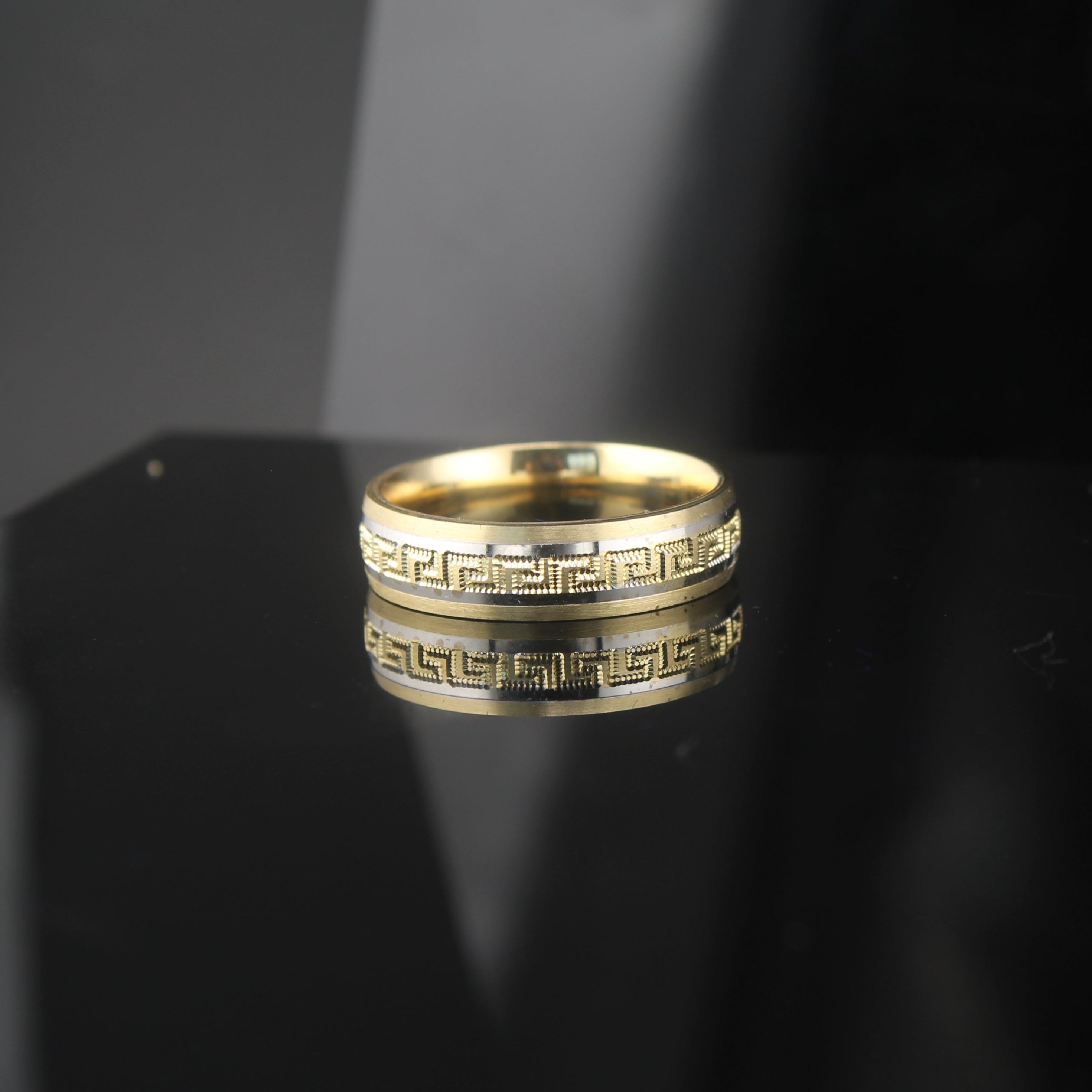 10K Mens Comfort Fit Band Size 10