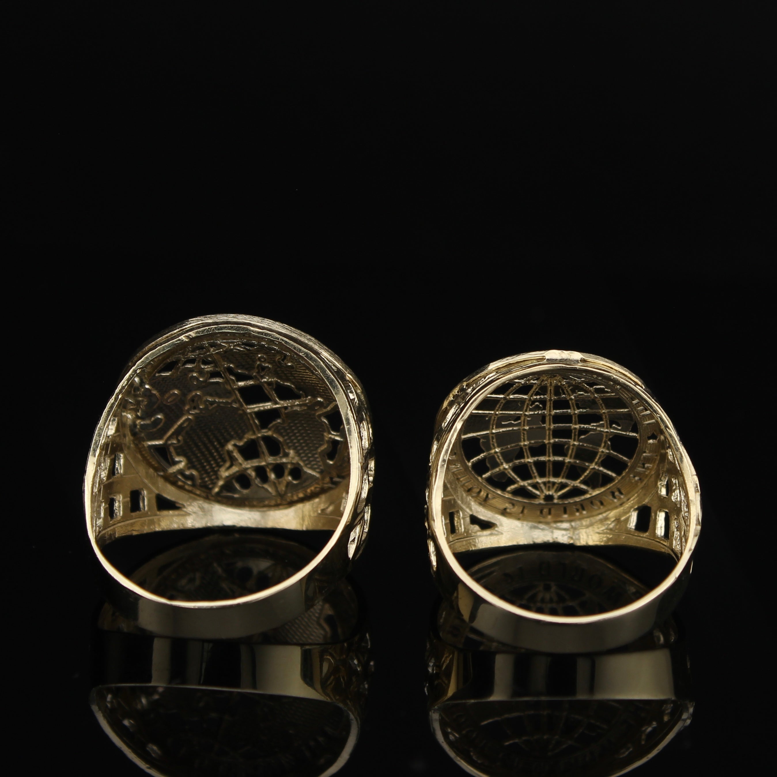 10K World Is Yours Ring