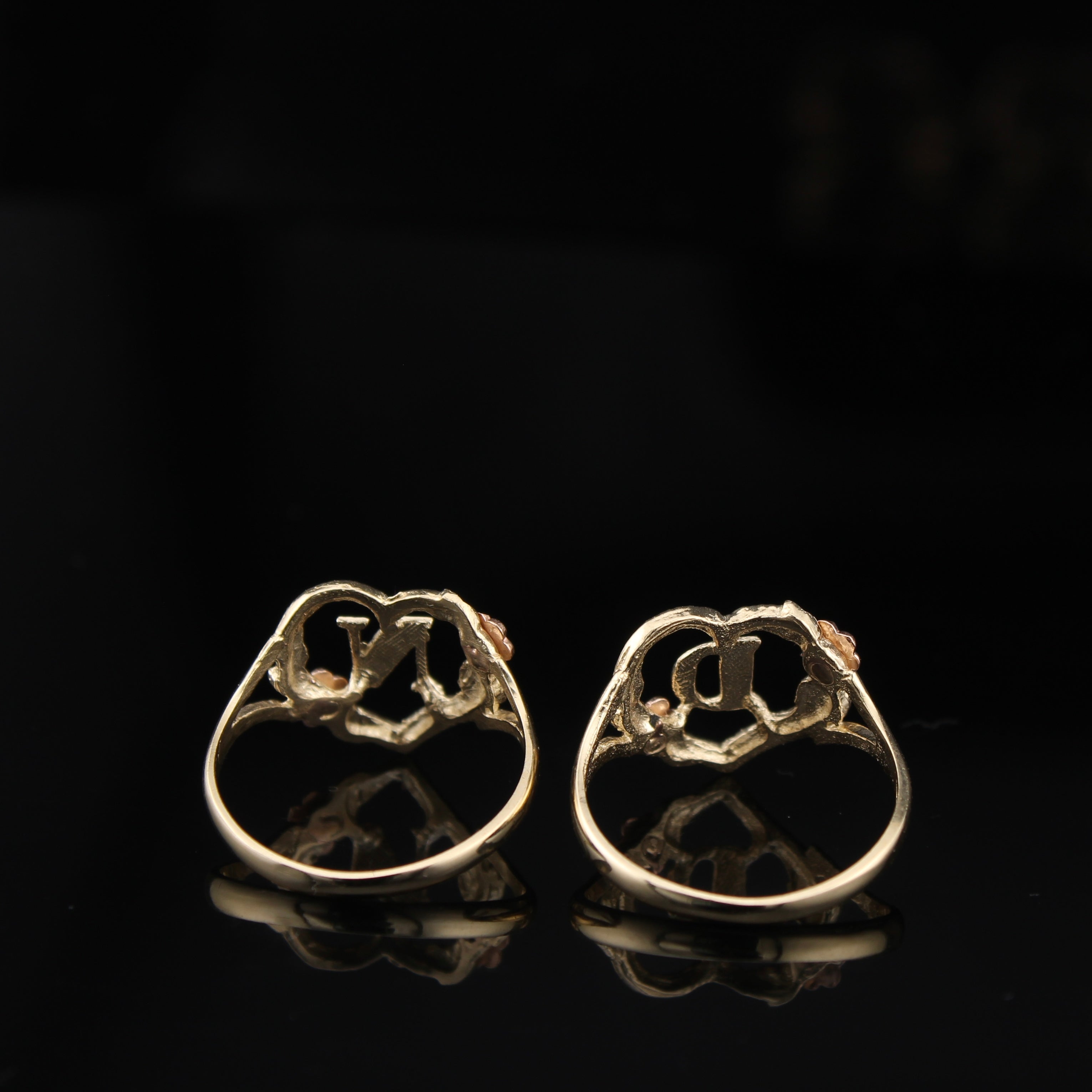 10K Gold Heart Initial Ring
