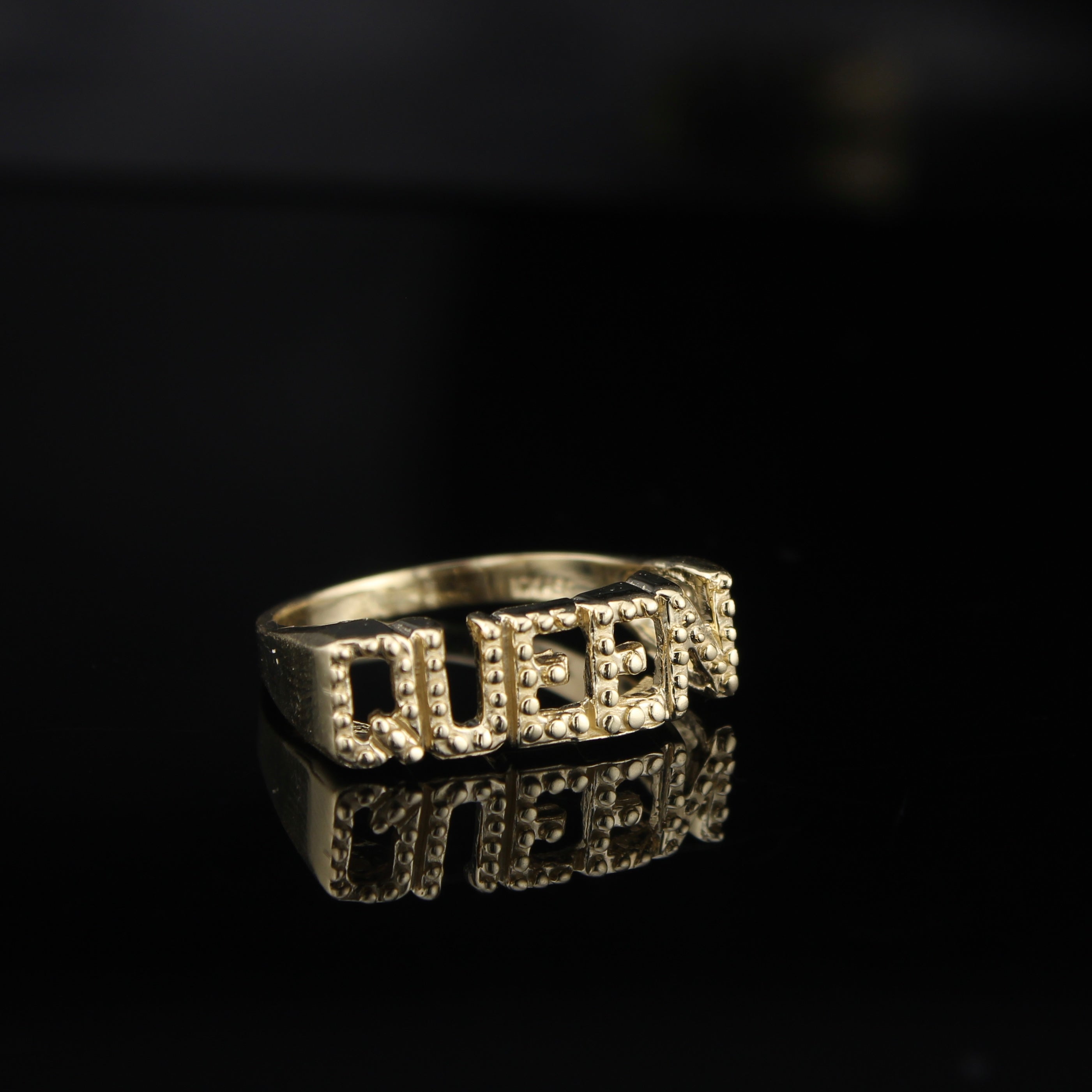 10K Gold Queen Ring
