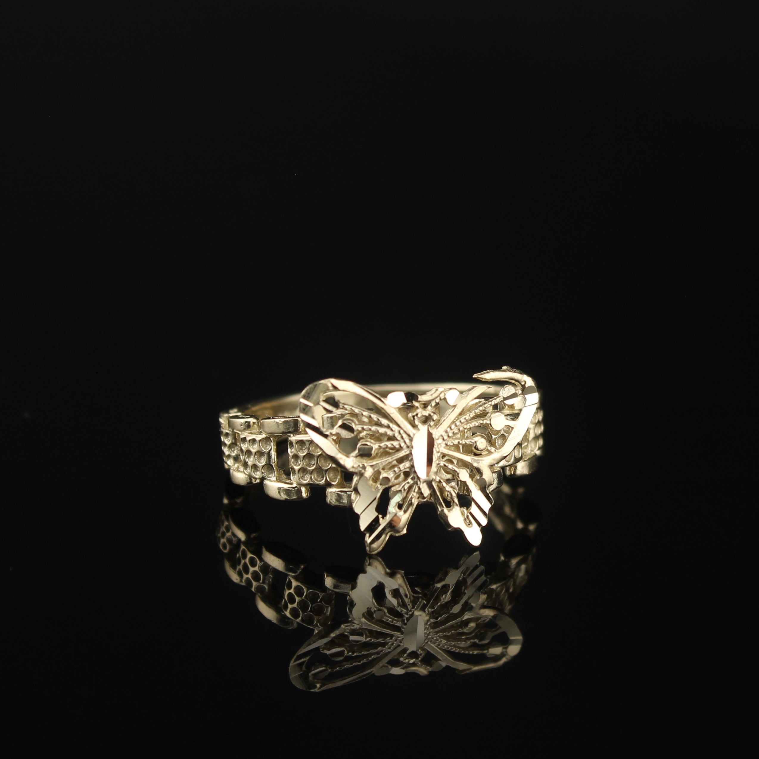 10K Butterfly Ring