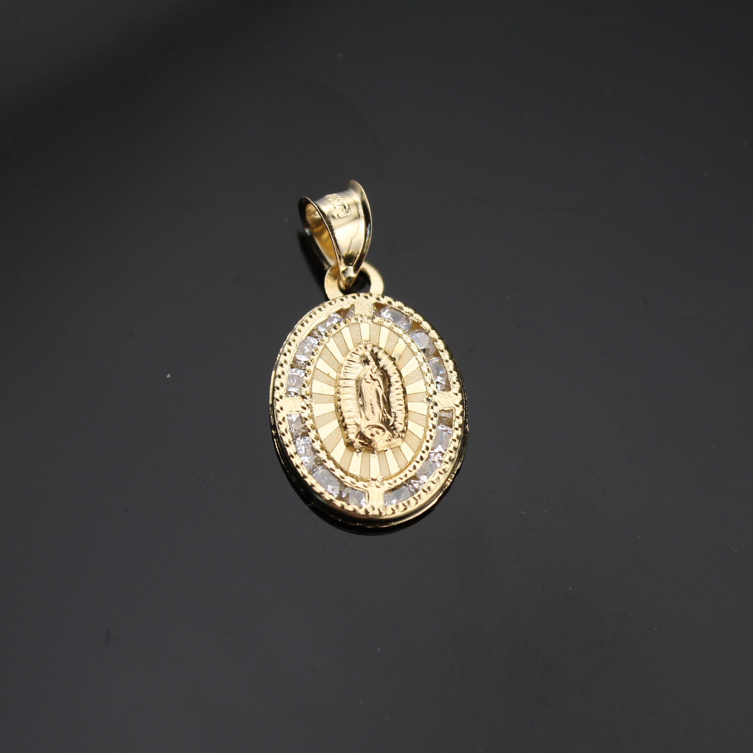 10K Gold Virgin Mary Pendant