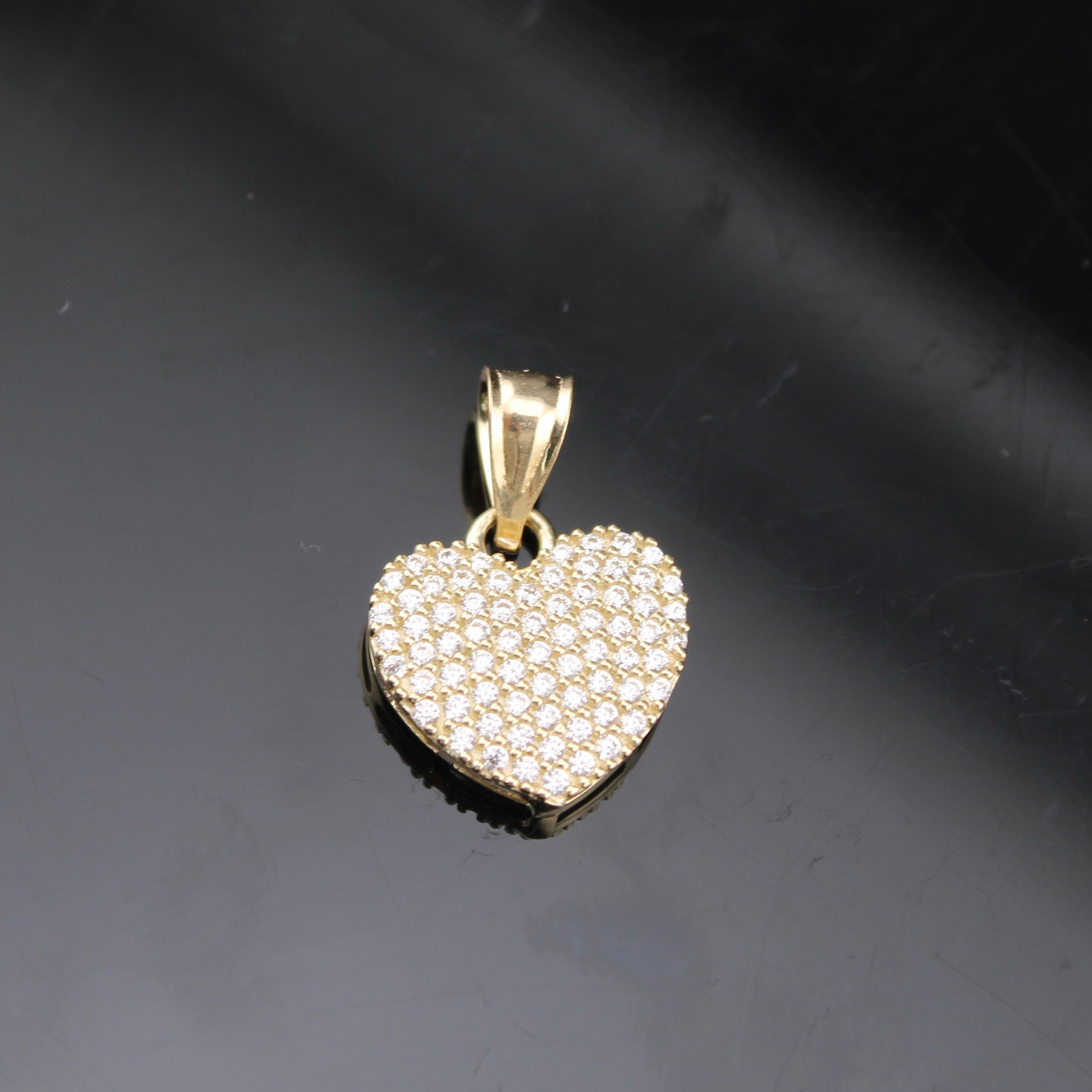 10k Gold Heart Pendant