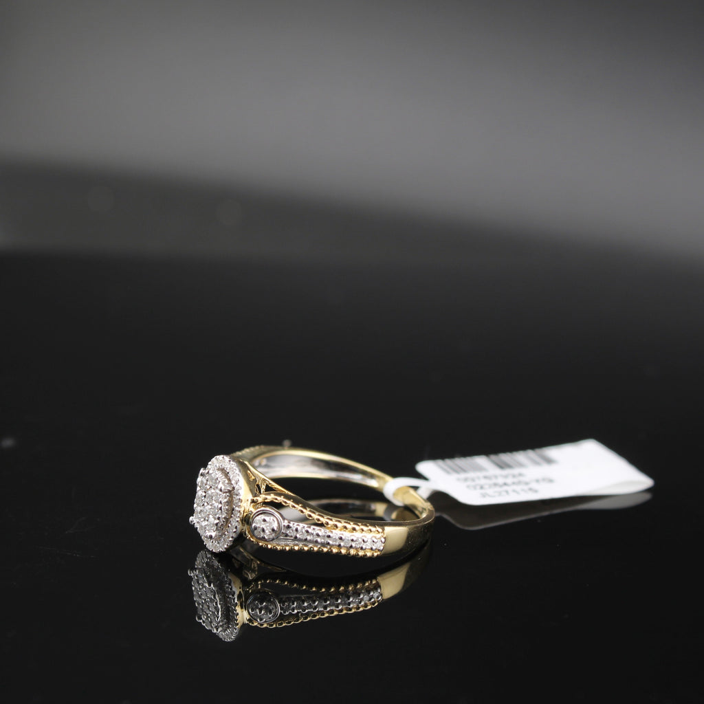 10K Diamond Ladies Oval Promise ring