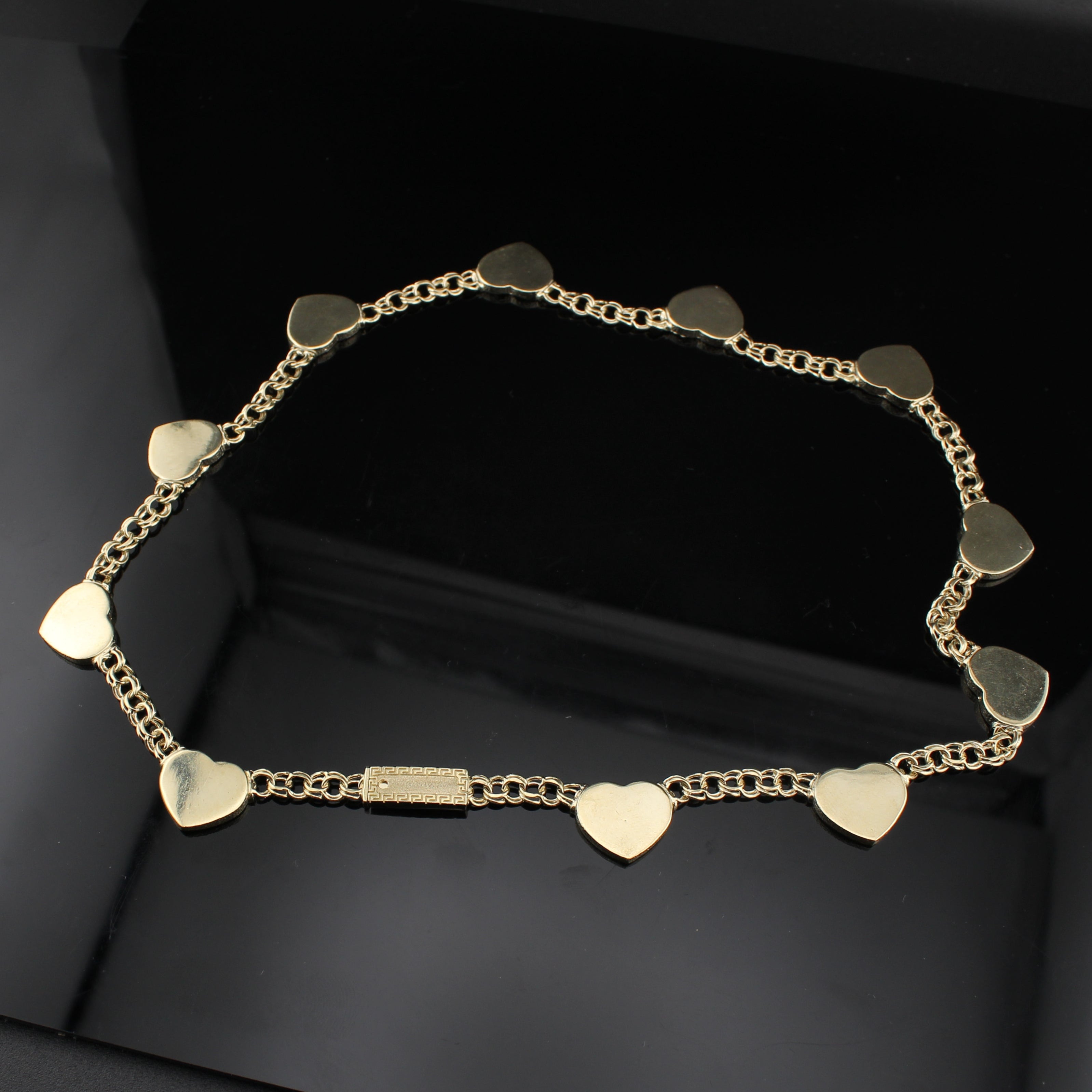 10K Chino Heart Necklace