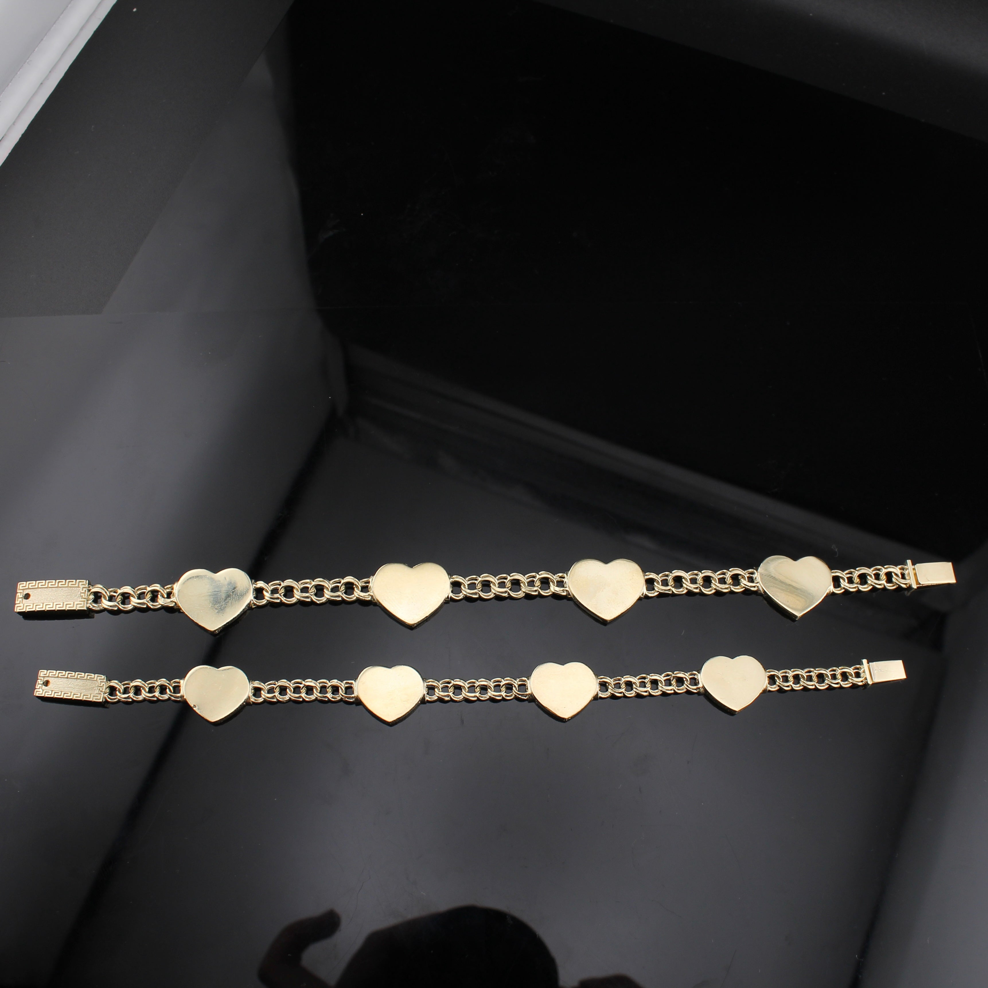 10K Chino Heart Bracelet