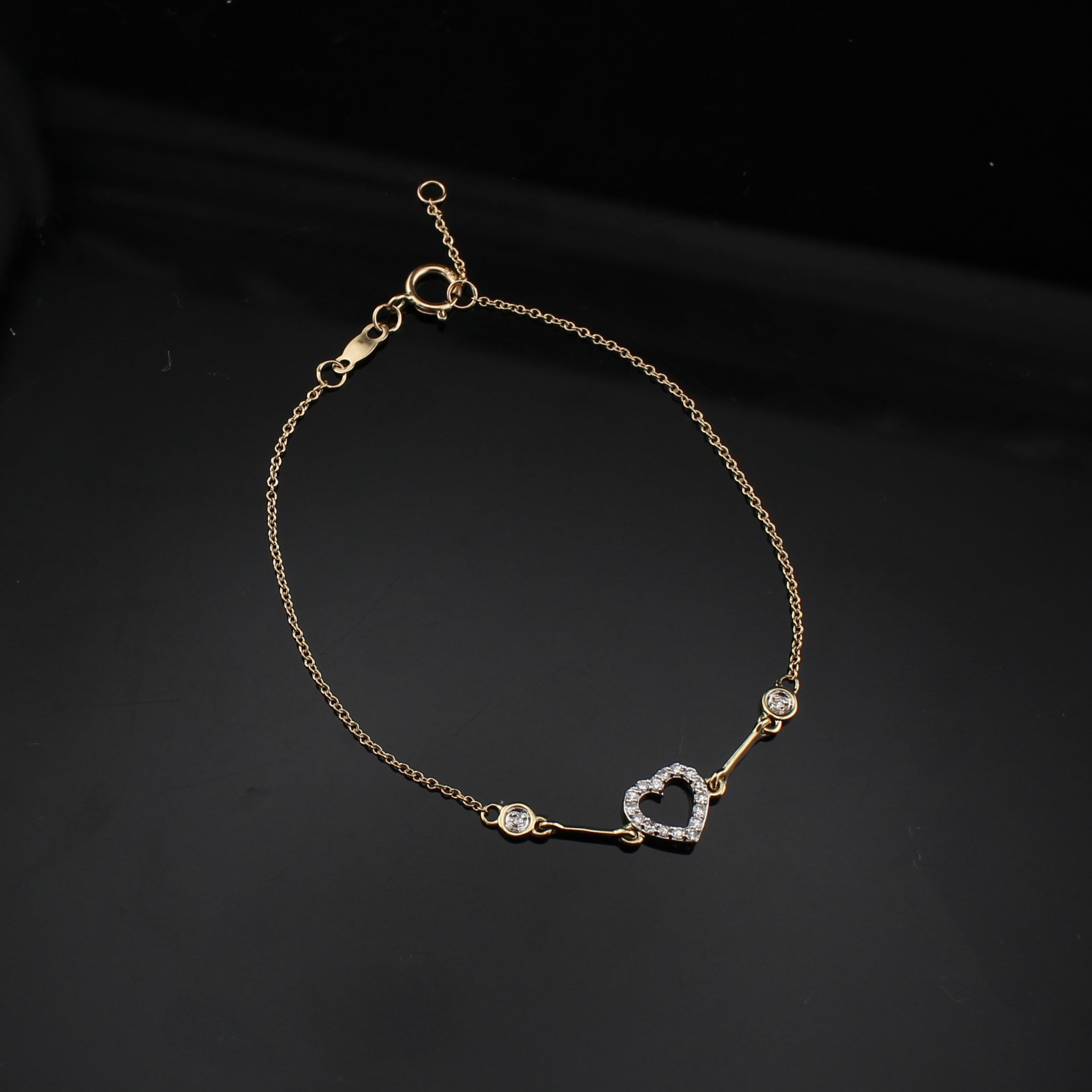 10K Diamond Heart Bracelet 7in