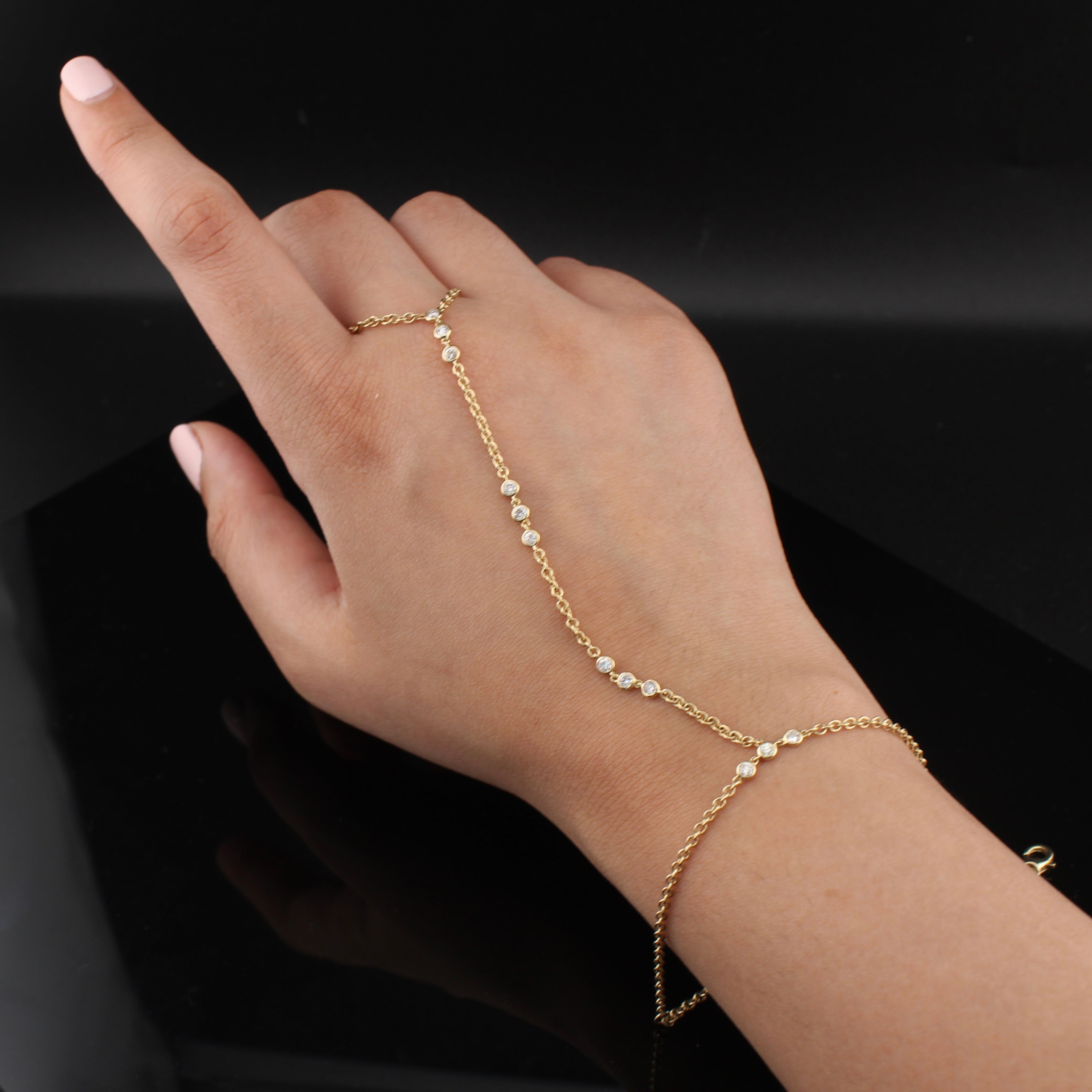 10K Diamond Hand Chain Bracelet