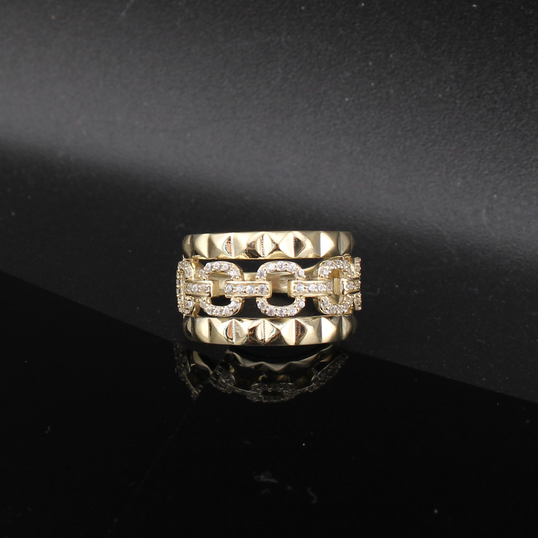 10K Gold Chain CZ Design Ring