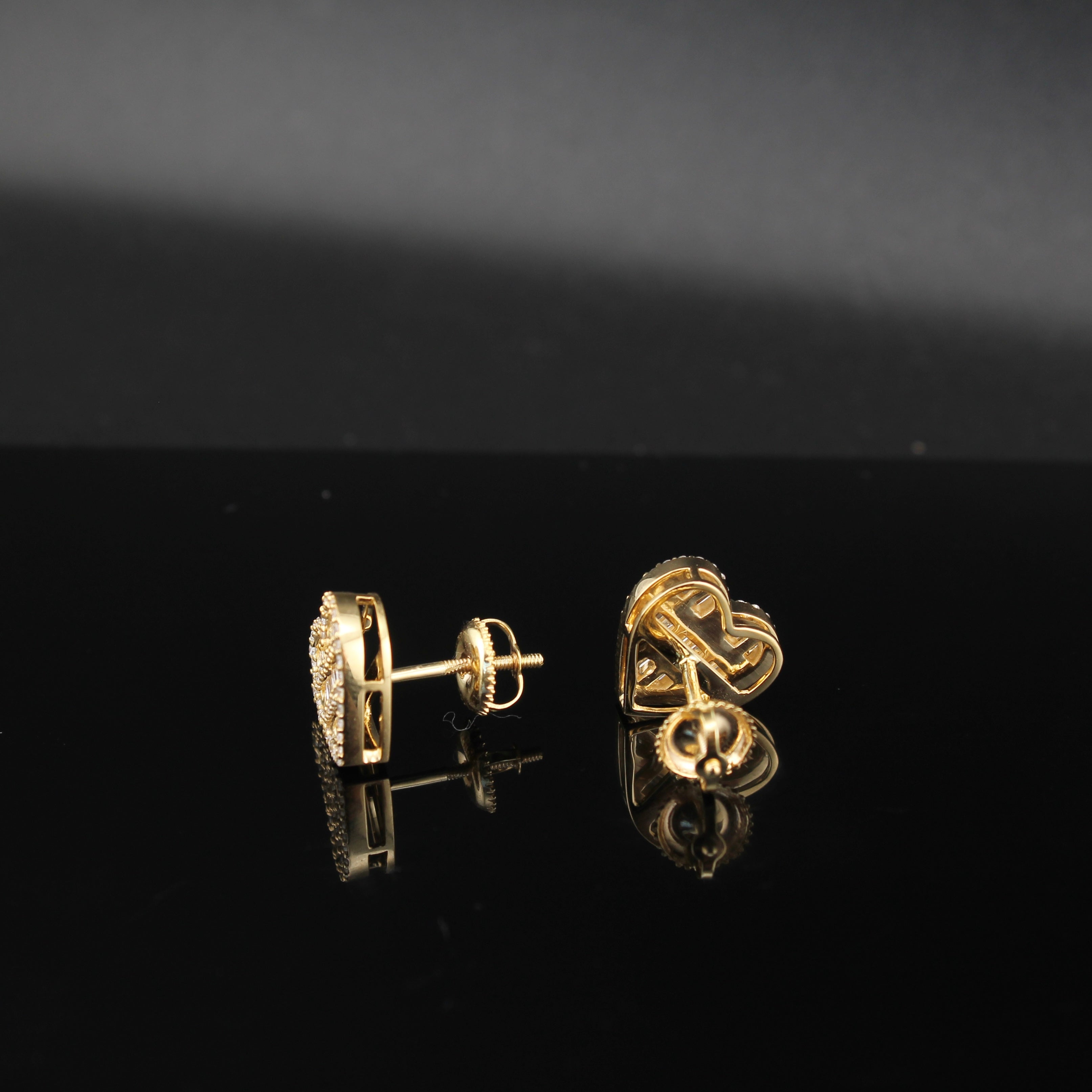 10K Diamond Heart Earrings Studs