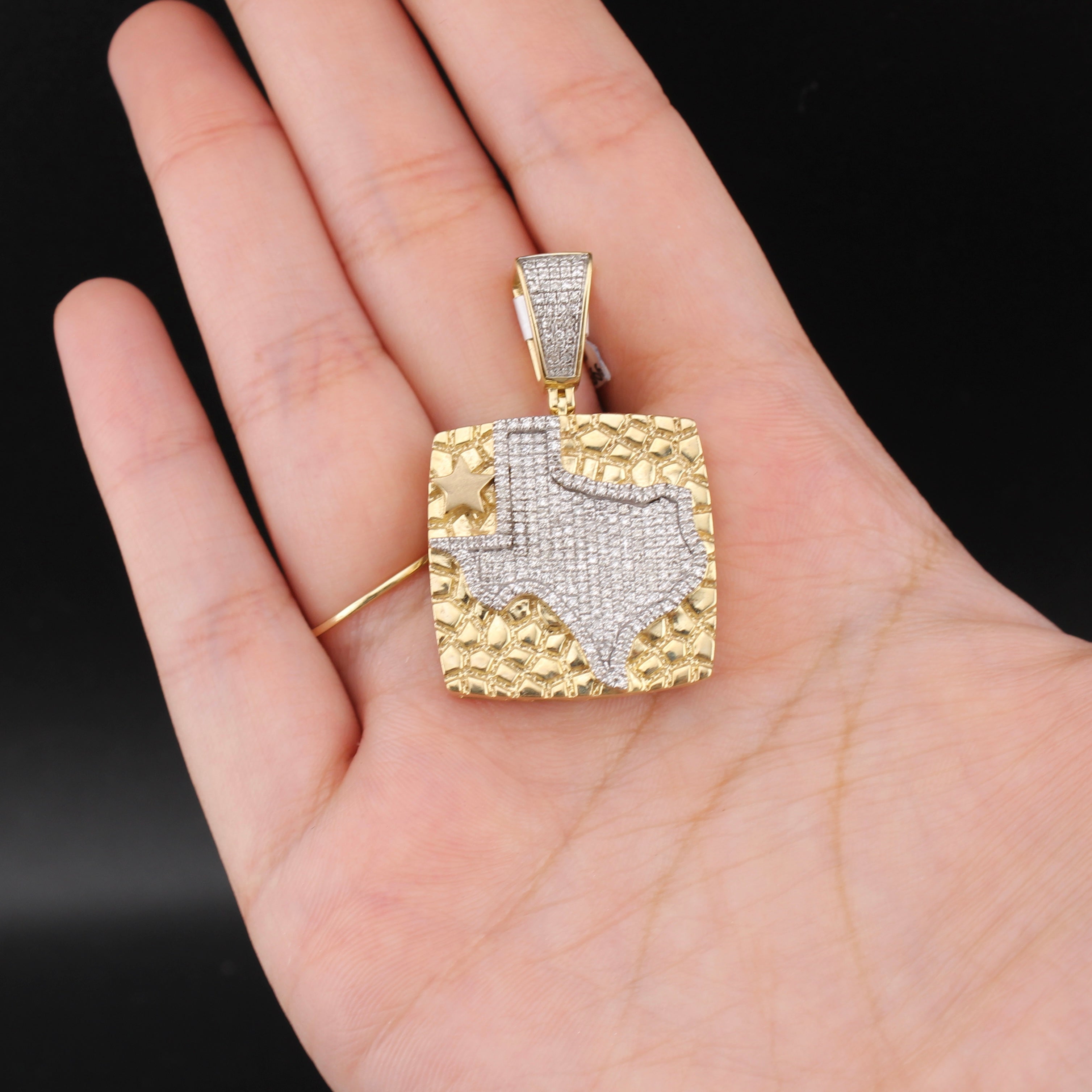 10K Diamond Texas Nugget Pendant