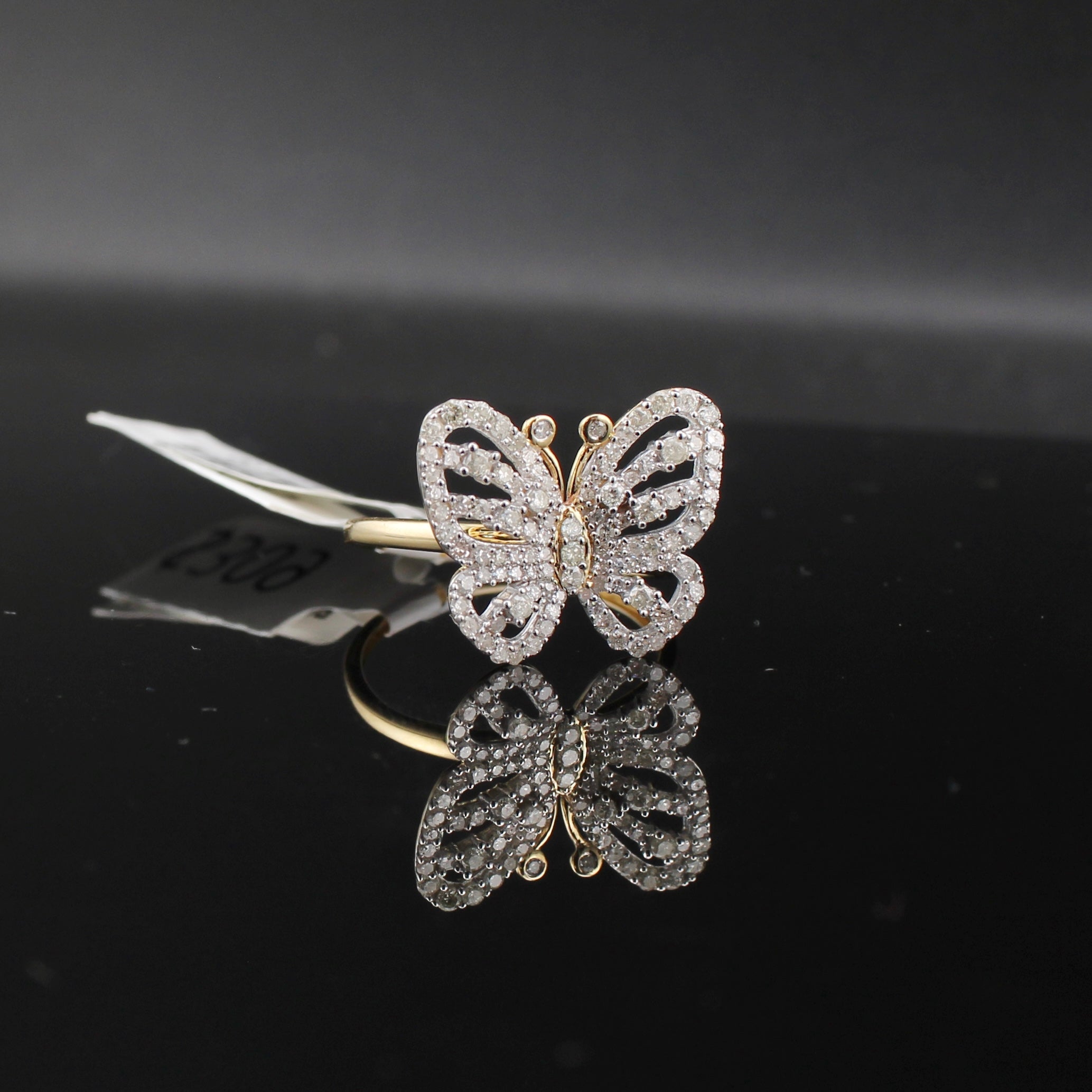 10K Diamond Butterfly Ring