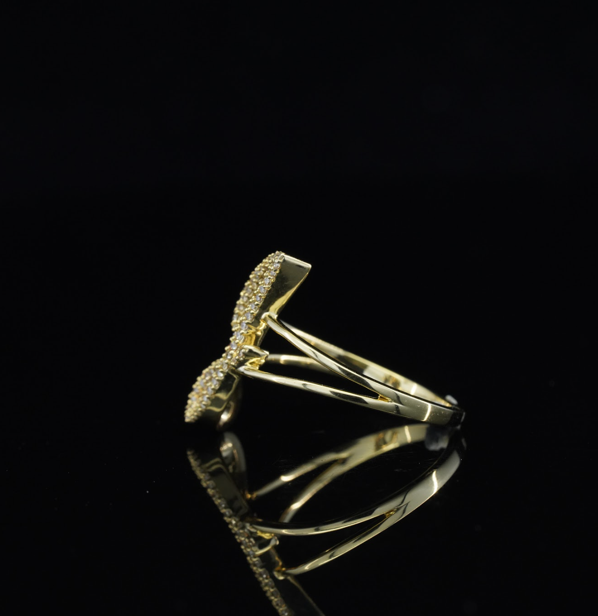 10K Gold Diamond Letter J Ring